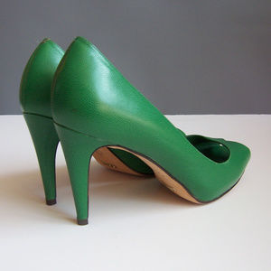 Nike Air Cole Haan green peeptoe pumps shoes heels